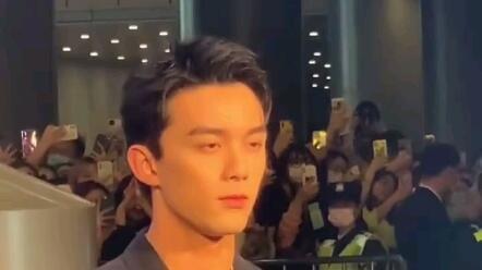 磊子连麦爆料明星视频在线观看,明星视频在线观看,揭秘娱乐圈幕后故事 第1张 磊子连麦爆料明星视频在线观看,明星视频在线观看,揭秘娱乐圈幕后故事 第1张